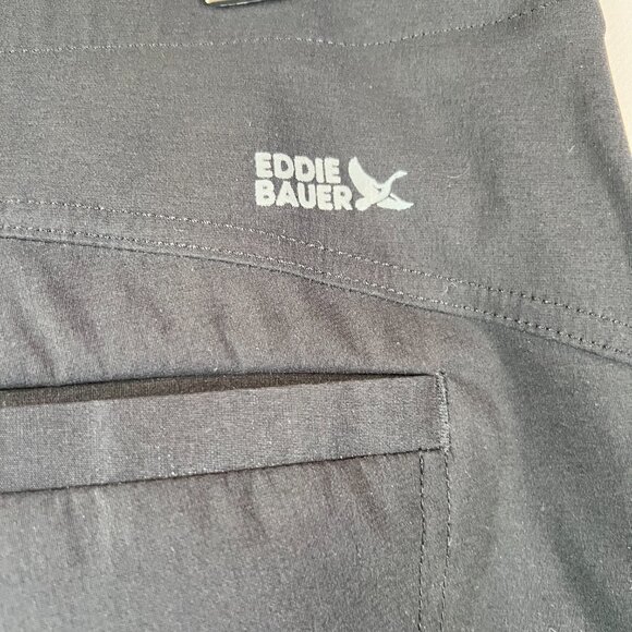 🩶Eddie Bauer Women’s Charcoal Pants Size 14 Sleek, Versatile & Comfortable - Picture 3 of 12
